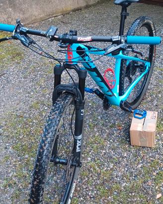 KTM mtb in carbonio 1000 euro tratt.