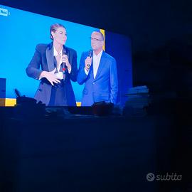 TELEVISORE 55 POLLICI