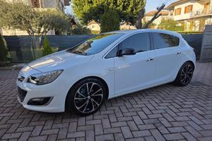Opel Astra 1.4 Turbo 140CV 5 porte GPL Tech Cosmo