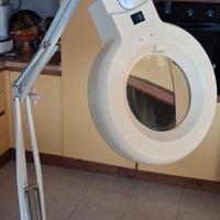 lampada professionale con lente FERVI