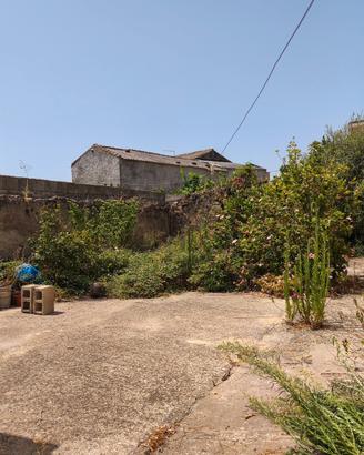 Casa campidanese con cortile