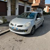 Renault clio 2008