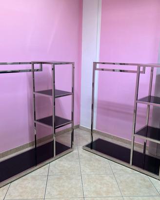 Arredamento negozio di abbigliamento vario