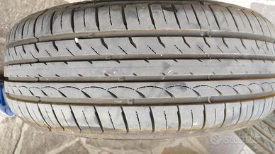2 Gomme OVATION 165/55/15 praticamente nuove