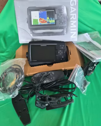GARMIN STRIKER VIVID 5 CV