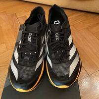 Scarpe adidas takumi