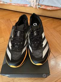Scarpe adidas takumi