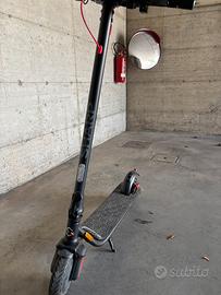 Monopattino elettrico Sharp
