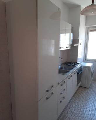 Cucina completa e lavatrice