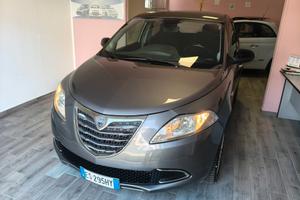 Lancia Ypsilon 5 porte Metano Ecochic FULL OPTIONA