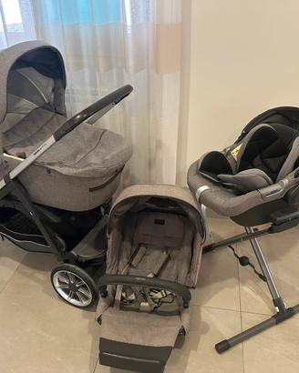 Trio inglesina aptica