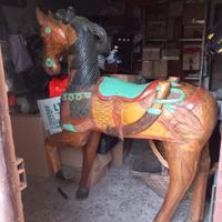 cavallo in legno 