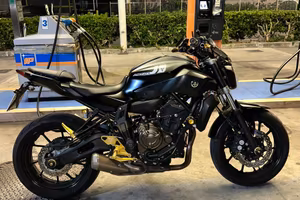 YAMAHA MT 07 A2