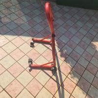 cavaletto per moto