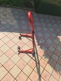 cavaletto per moto
