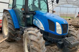 New holland TL100A