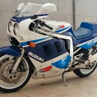 Suzuki GSX R 1100 - 1989 FMI Targa oro