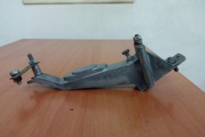 Staffa e Copriruota x ruota scorta Vespa 50 spec.