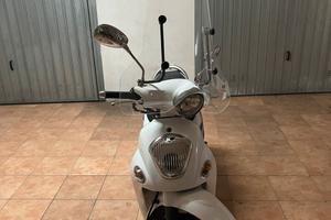 Kymco People 50