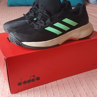 Scarpe Adidas 40 EU