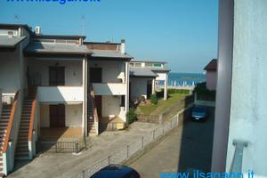 1/5-12/6 PIANO TERRA a pochi metri dalla spiaggia