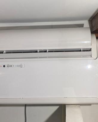Condizionatore Olimpia Spendid unico inverter 12Hp