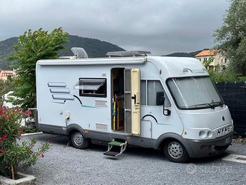 MOTORHOME HYMER  564