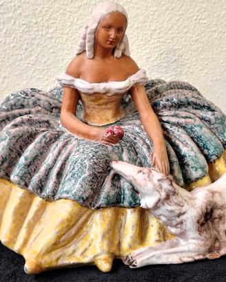 Statuina in ceramica vintage