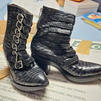 Stivaletto in pelle Rocco P