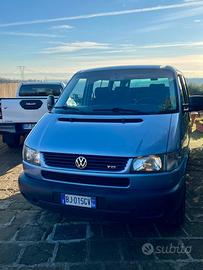 Volkswagen T4 Caravelle