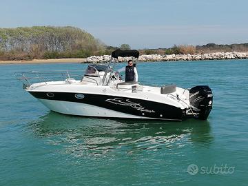 Aquabat Sport Infinity 850 WA Lux + Mercury 250 CV