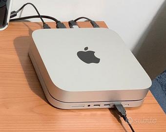 Mac mini m2 8GB 256 ram - satechi hub