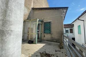 Immobile in asta di 104 m² con 3 locali a Fabbrico