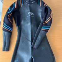 Muta da nuoto donna invernale