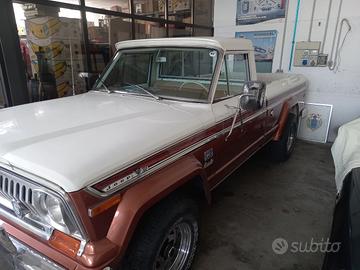 Jeep j2000 4x4 v8