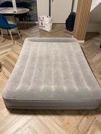 Letto gonfiabile matrimoniale