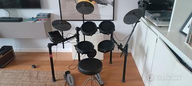 Batteria nitro mesh kit con scatola e sgabello