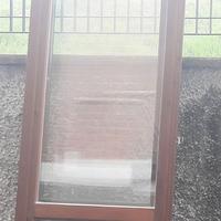 3 FINESTRE E 2 PORTAFINESTRA