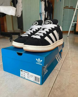 Adidas campus