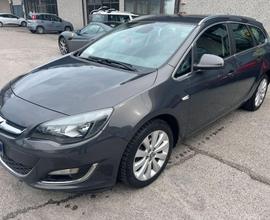 OPEL Astra 1.4 Turbo 140CV Sports Tourer GPL Tec