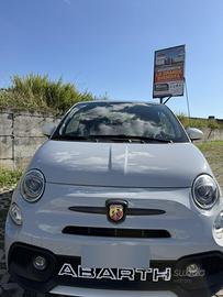 Abarth 595 Essesse