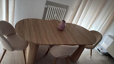 Tavolo da Sala + 4 sedie