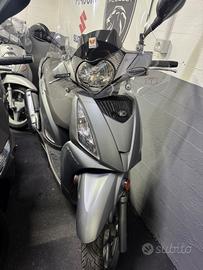 Kymco People GT 300