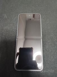 Samsung Galaxy flip 6