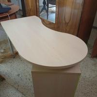 Scrivania con cassetti e letto singolo