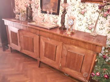 Mobile per arredo sala