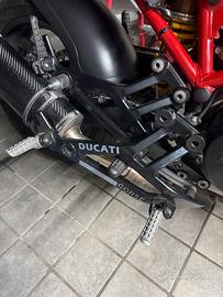 Pedana destra ducati monster