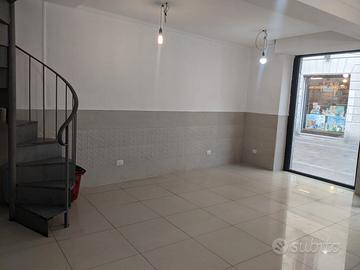 Immobile Commerciale centro storico Saronno