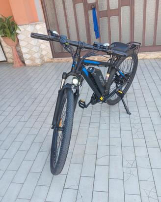 Bicicletta Elettrica,DOUTTS