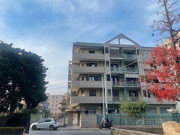 Via augusta quattro vani condominio recintato